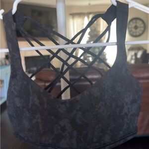 ALO Yoga Black Crisscross Crop Top